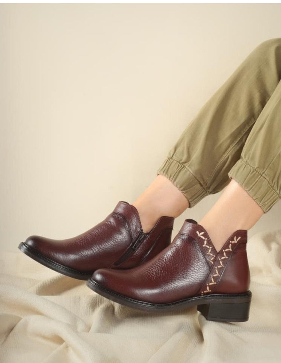 BOTIN DE PIEL LULU 814