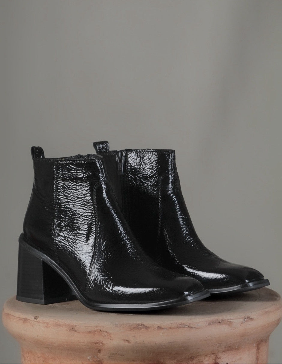 BOTIN TACON CUADRADO LIVIANA 701