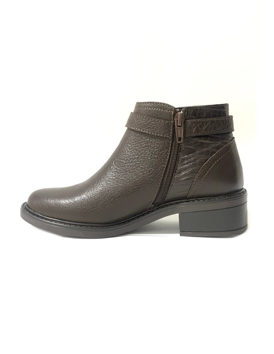 BOTIN DE PIEL LULU 802