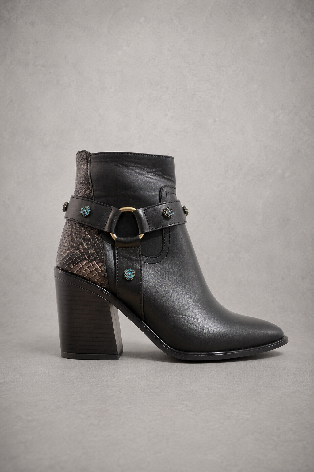BOTIN VAQUERO DE PIEL PARA DAMA TACON ACUBANADO Y SUELA ANTIDERRAPANTE ALLAN 080