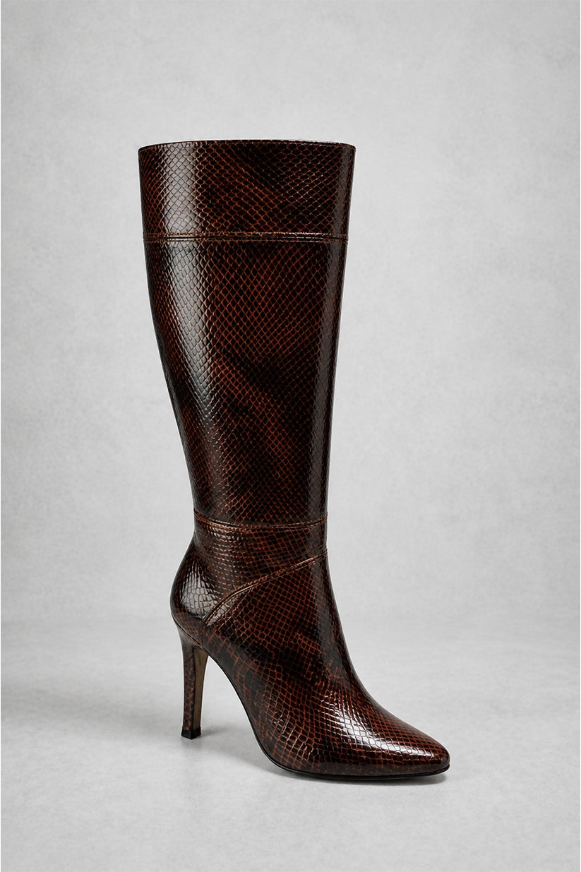 BOTA ALTA MUJER EN PIEL CON GRABADO DE SERPIENTE Y TACÓN DE AGUJA