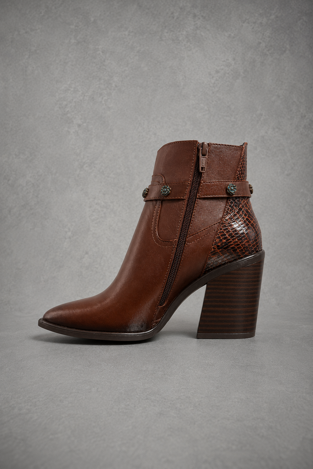 BOTIN VAQUERO DE PIEL PARA DAMA TACON ACUBANADO ALLAN 080