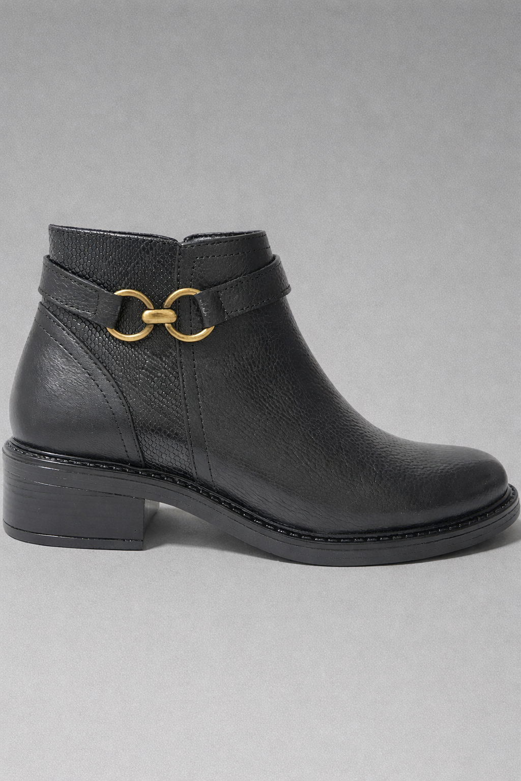 BOTIN DE PIEL LULU 802
