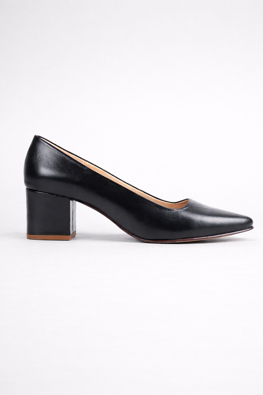 ZAPATILLA DE PIEL SAM 710
