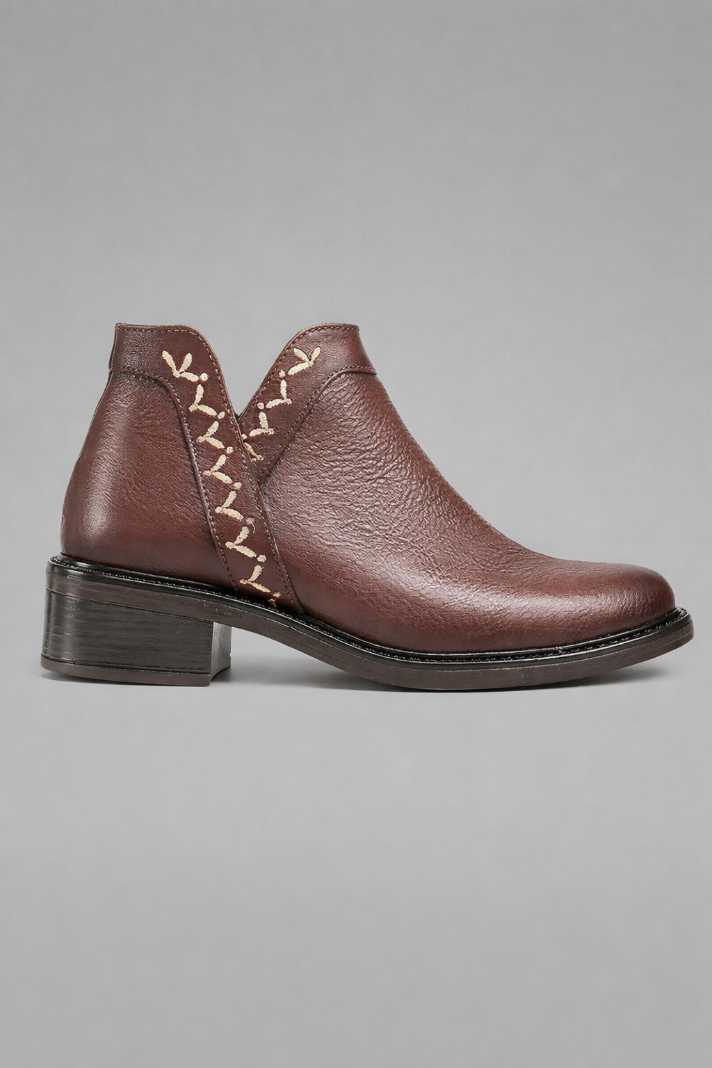 BOTIN DE PIEL LULU 814