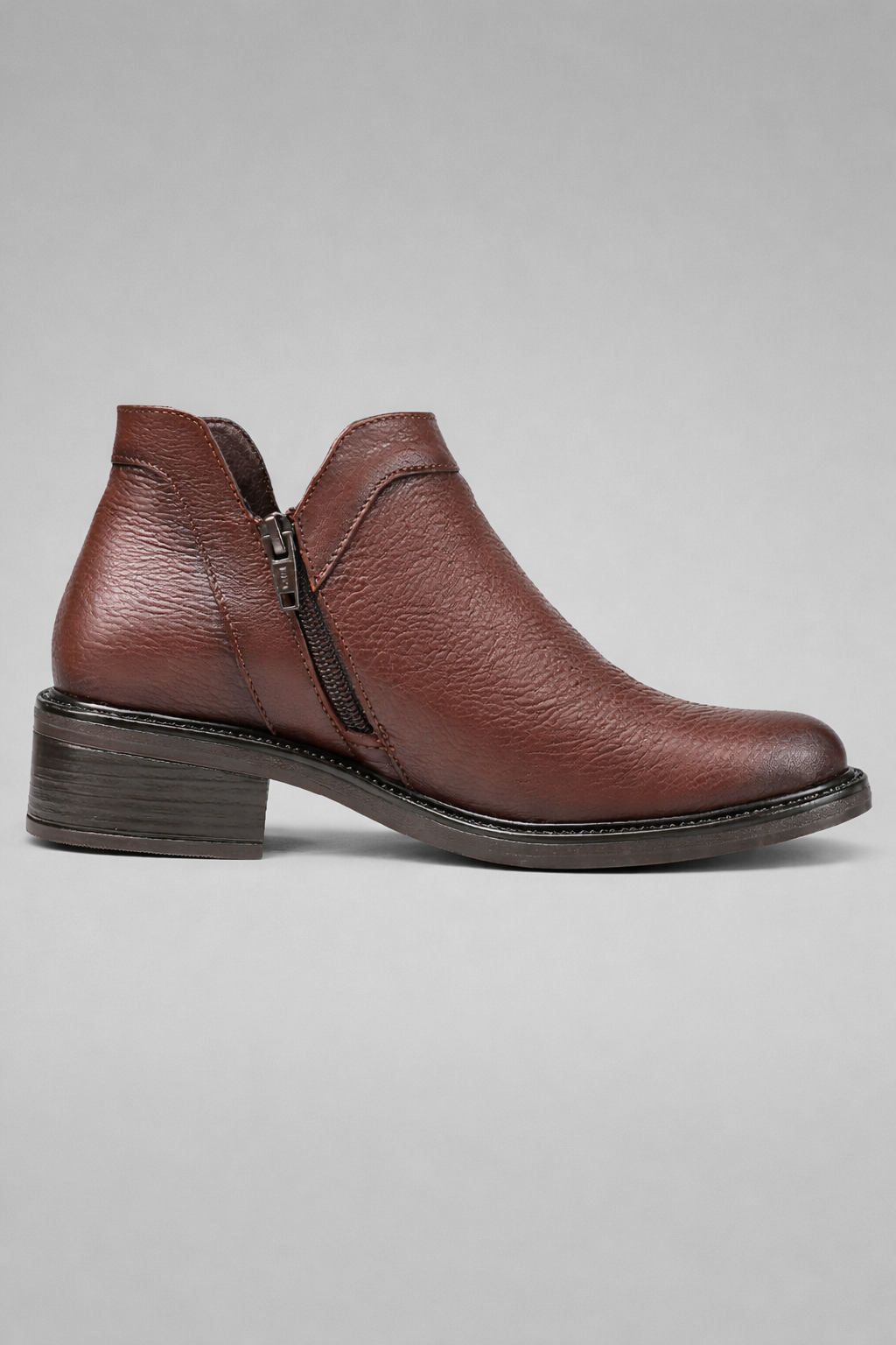 BOTIN DE PIEL LULU 814